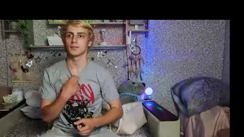 Bloody Blondie online show from August 9, 5:25 pm