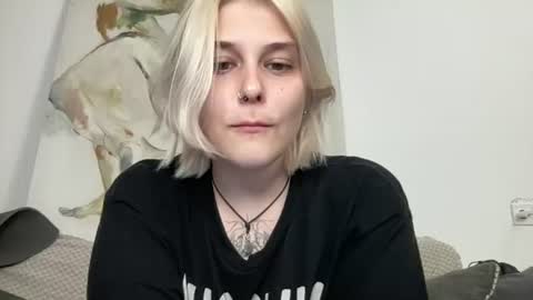 Ella online show from July 23, 10:12 pm