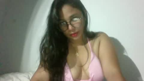 Blossom online show from August 3, 1:18 pm