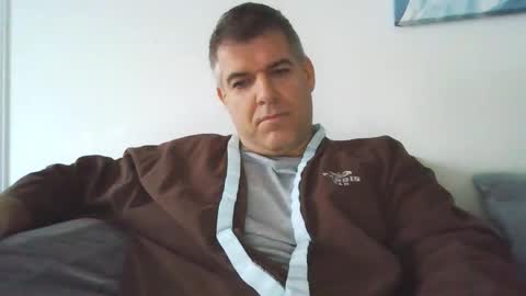 blue_eye_hot_dick online show from March 3, 7:27 am