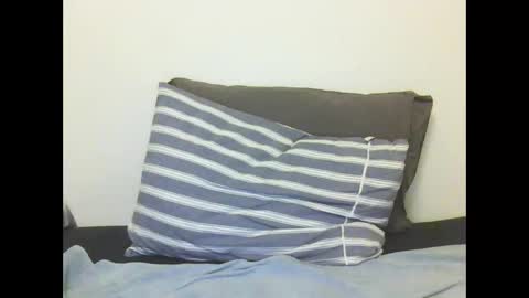 blue_eye_hot_dick online show from May 11, 10:06 am