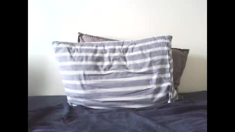blue_eye_hot_dick online show from June 5, 8:30 am