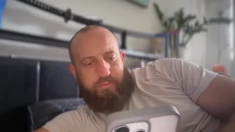 blue_eyes247 online show from July 14, 9:04 pm