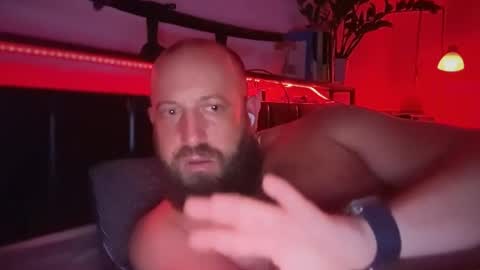 blue_eyes247 online show from July 15, 6:36 am