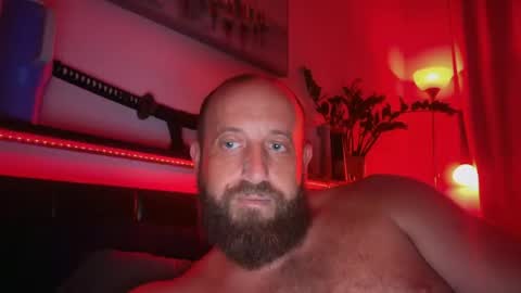 blue_eyes247 online show from August 4, 2:19 am