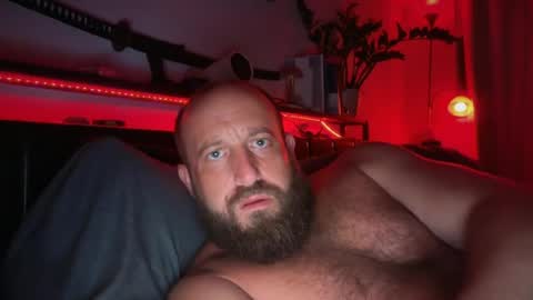 blue_eyes247 online show from August 6, 4:33 am