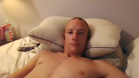 blue_eyes_888 online show from July 3, 3:25 pm