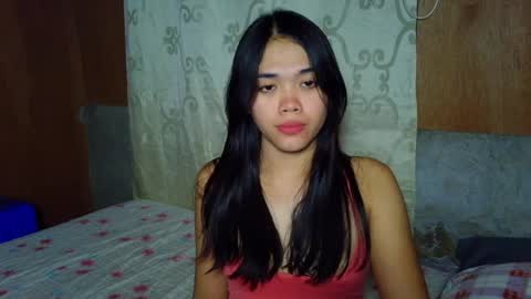 Im Rain online show from August 14, 1:26 pm