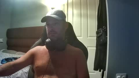 bluebirdflame1 online show from July 12, 12:39 am