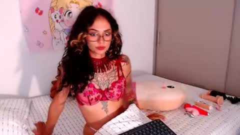 Im Abril .. Nice to meet you  thumb up me please its important  INDEPENDENT MODEL online show from August 4, 2:52 am