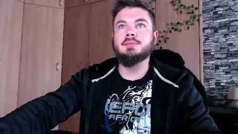 blueeyeboy0 online show from July 29, 8:21 am