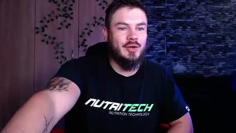 blueeyeboy0 online show from August 7, 10:04 am