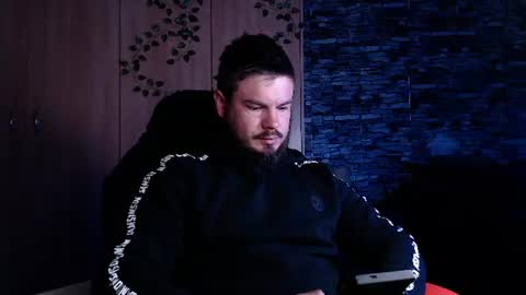 blueeyeboy0 online show from August 13, 8:17 am