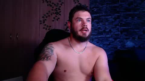 blueeyeboy0 online show from August 18, 9:37 am