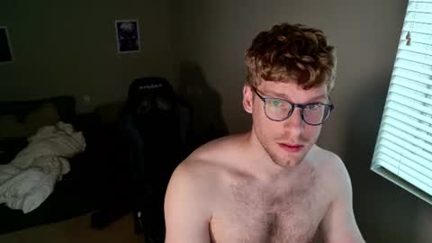 blueeyedtallguy online show from July 15, 2:56 am
