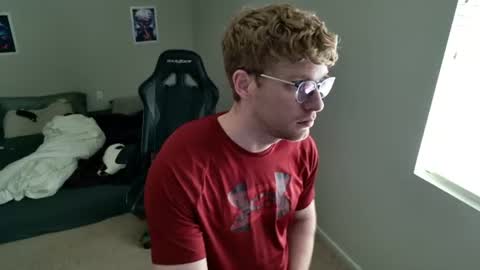 blueeyedtallguy online show from July 15, 10:11 pm