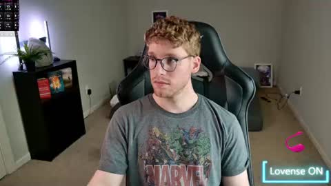 blueeyedtallguy online show from July 30, 8:15 pm