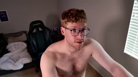 blueeyedtallguy online show from August 3, 12:06 am