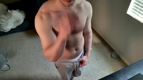 blueeyedtallguy online show from August 5, 10:41 pm