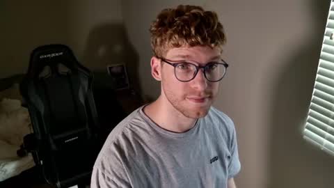 blueeyedtallguy online show from August 13, 12:02 am