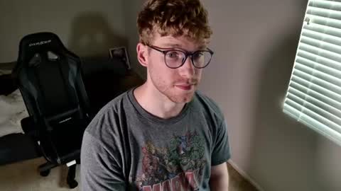 blueeyedtallguy online show from August 14, 12:25 am