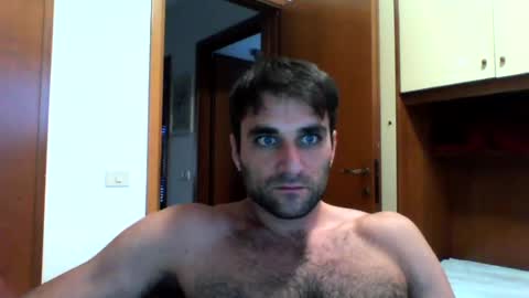 bluejoee online show from August 10, 7:54 am