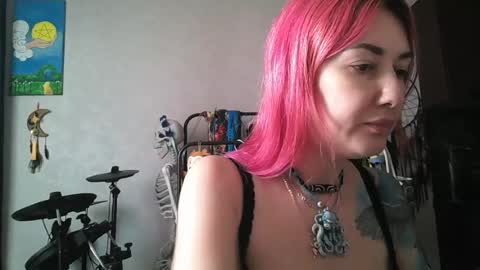 BlueXOwl online show from June 29, 1:14 pm