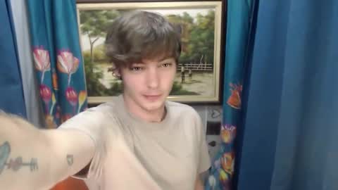 blueeyedboyisasia online show from June 5, 7:35 am