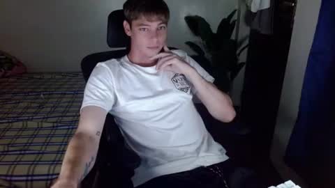 blueeyedboyisasia online show from July 23, 1:13 pm