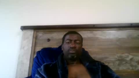 bluuthunder1914 online show from May 5, 5:03 pm
