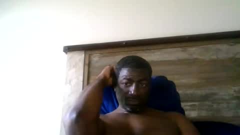 bluuthunder1914 online show from May 5, 6:09 pm
