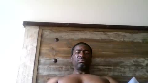 bluuthunder1914 online show from May 16, 4:29 pm