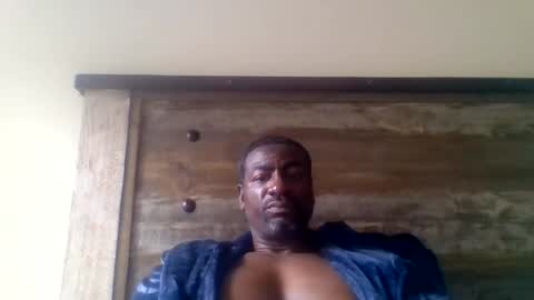 bluuthunder1914 online show from July 13, 6:14 pm