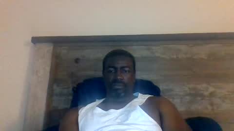 bluuthunder1914 online show from July 22, 2:36 am