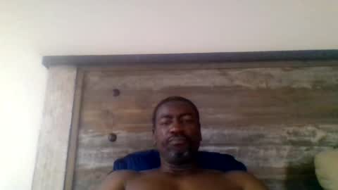 bluuthunder1914 online show from August 12, 4:53 pm