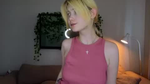 Alice and David online show from July 5, 4:15 am