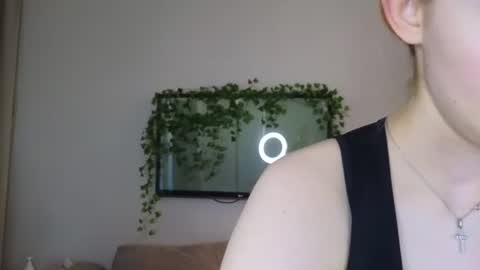 Alice and David online show from July 29, 3:02 am