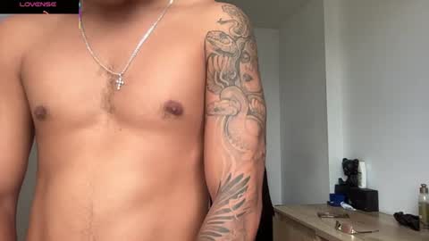 Sebastian  INDEPENDENT MODEL online show from August 8, 4:51 pm