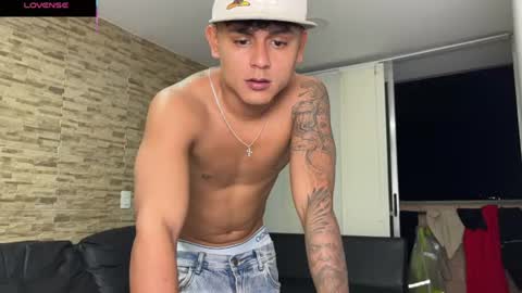 Sebastian  INDEPENDENT MODEL online show from August 15, 2:26 am