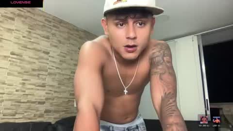 Sebastian  INDEPENDENT MODEL online show from August 15, 3:32 am