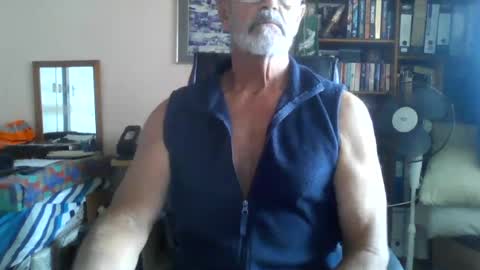 Bobbgud online show from August 2, 8:43 am