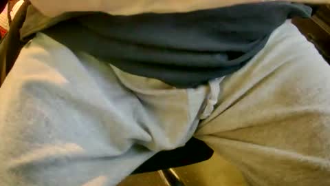 bobbie420_ online show from March 27, 1:32 am
