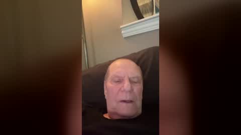 bobbiesucks69 online show from August 16, 3:05 pm