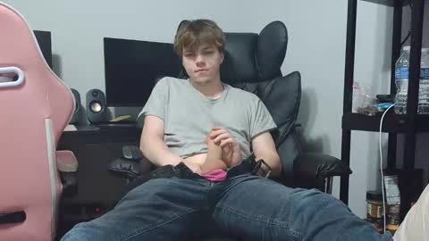bobby72738 online show from April 12, 2:45 am