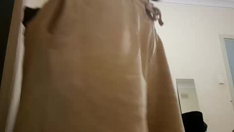 bobby_00x00 online show from March 21, 11:35 am