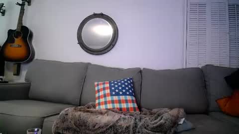 Bobby and Sadie online show from July 2, 5:08 am