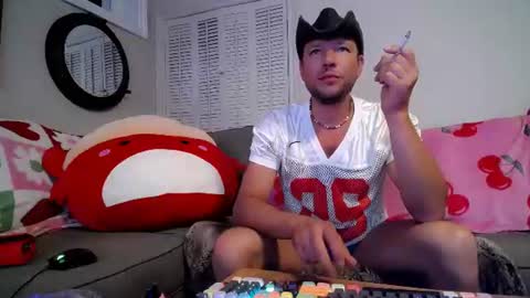 Bobby and Sadie online show from July 14, 3:55 am