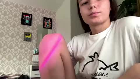 Lora online show from September 5, 9:36 am