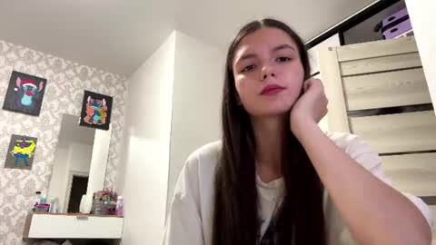 Lora online show from September 8, 6:37 pm
