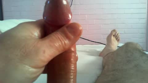 bobbym666 online show from July 19, 7:10 am